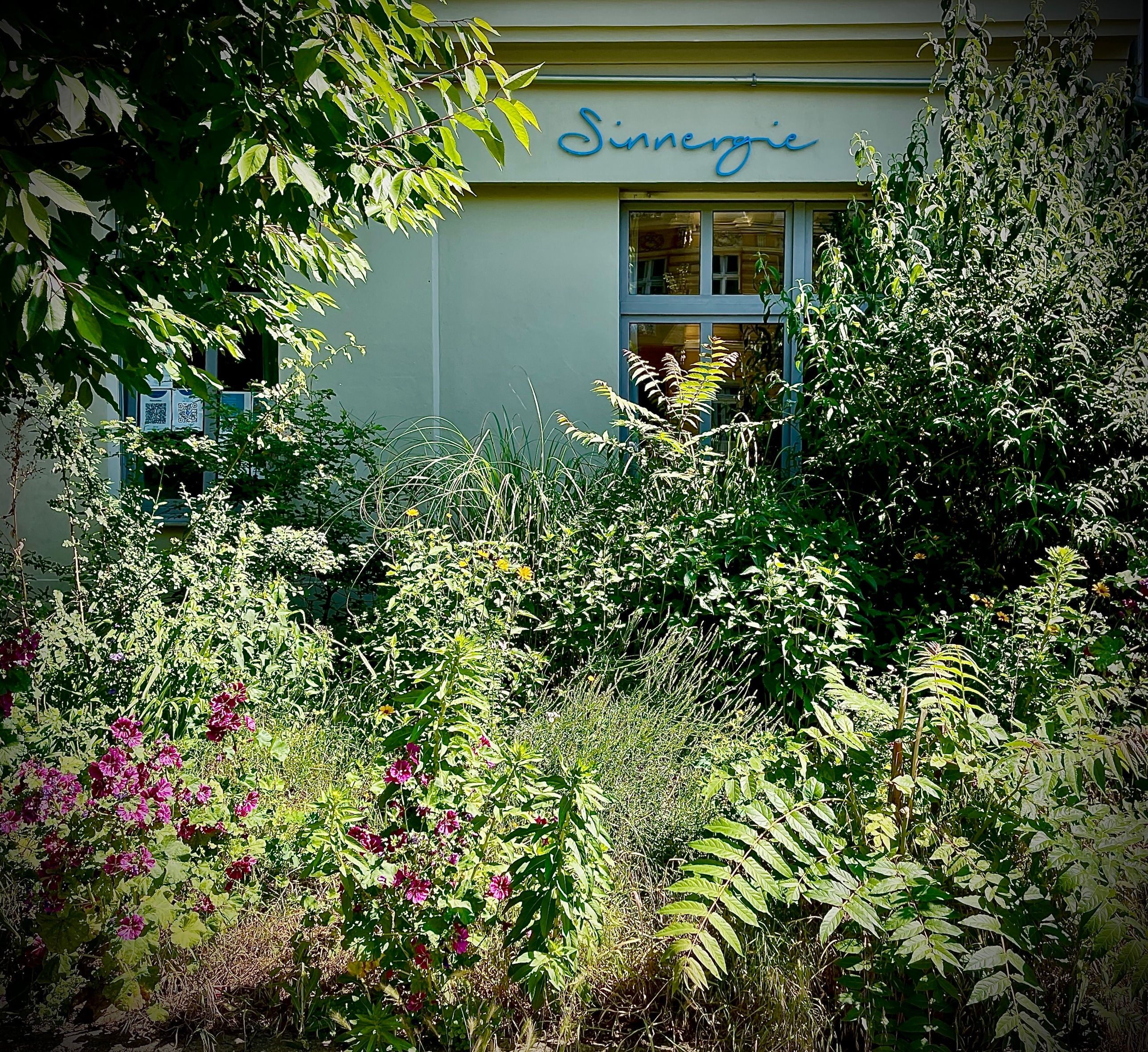 Entrance to Studio Sinnergie in Berlin-Pankow